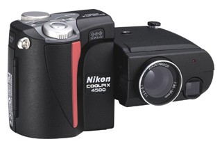 Bild: Digitalkamera Nikon Coolpix 4500